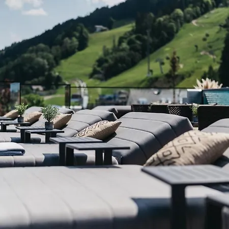 Johann Hotel 4*
